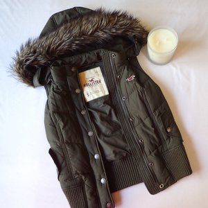 Hollister Mockneck Puffer Vest with Hood